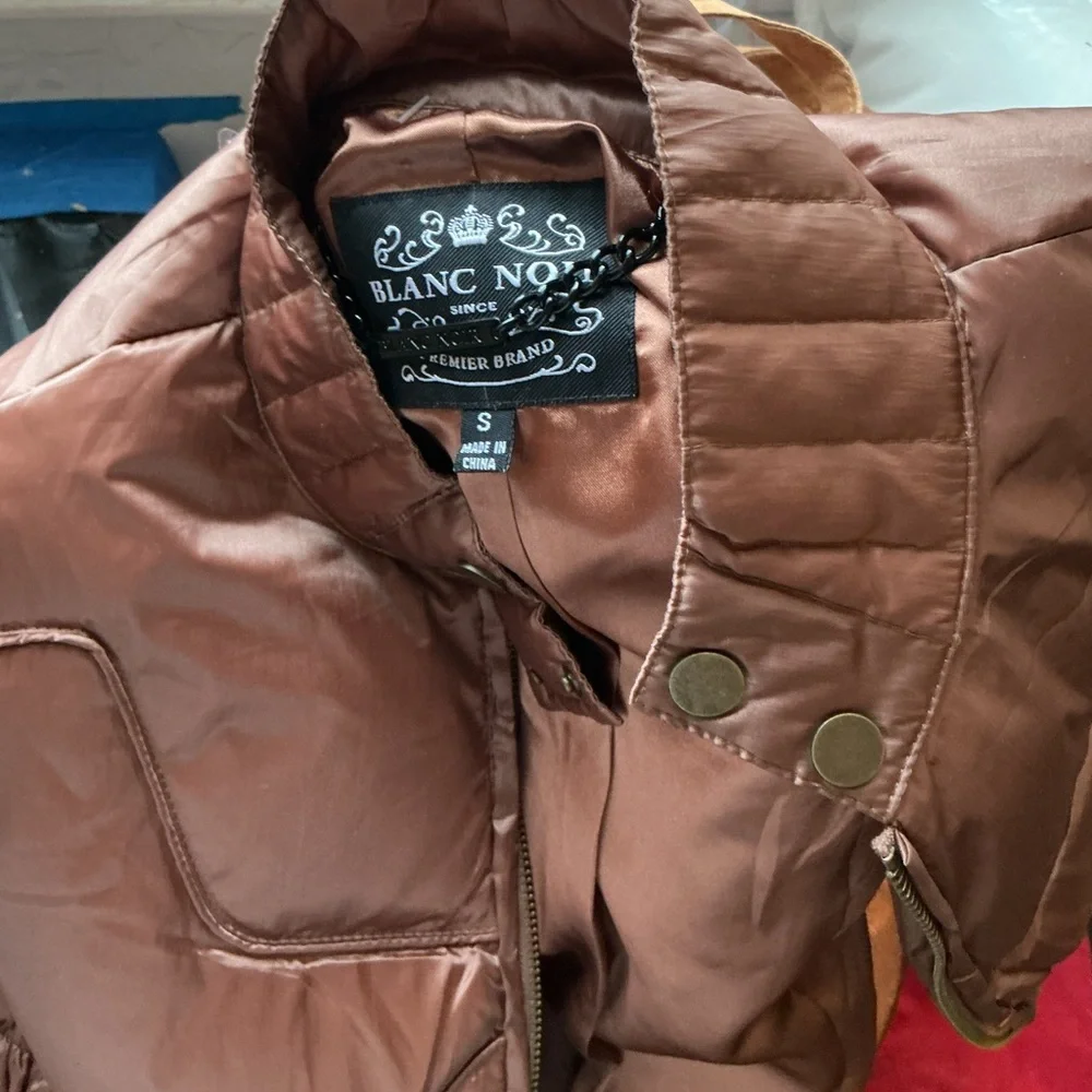 NEW Blanc Noir Metallic Bronze Puffer Jacket - Picture 3 of 3
